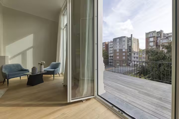 Ultra-Luxury 3BR Loft with Sunny Private Terrace in Central Antwerp