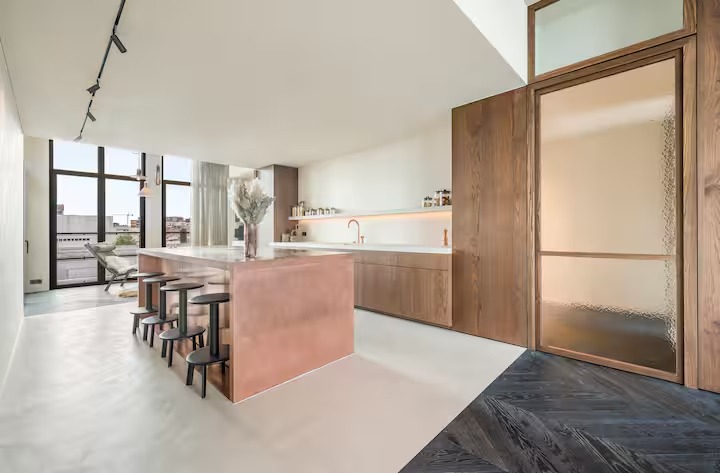 Luxury Penthouse with Private Rooftop Pool & 360° Panoramic Views