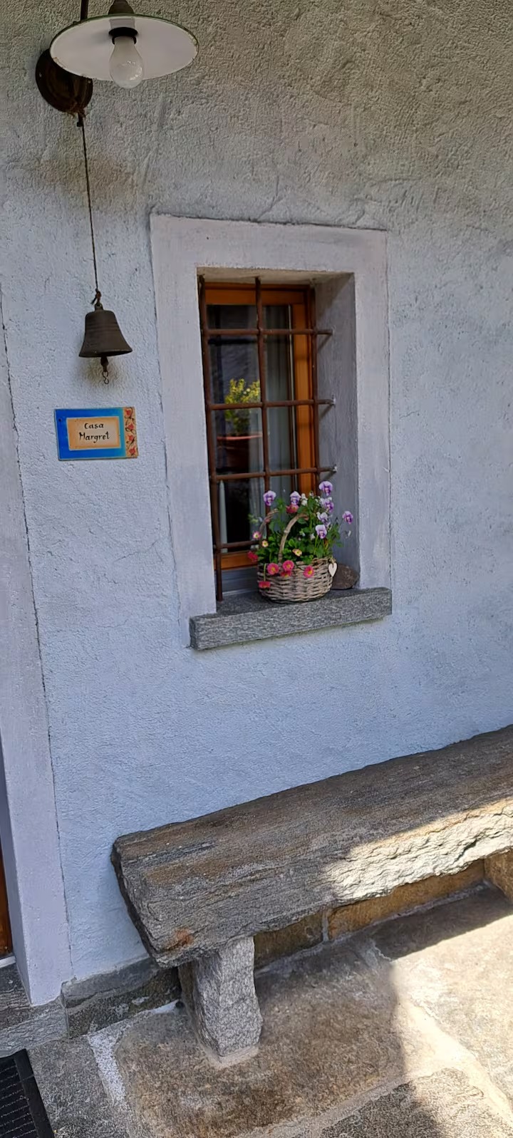 Charming Alpine Cabin with Fireplace & Mountain Views in Maggia Valley