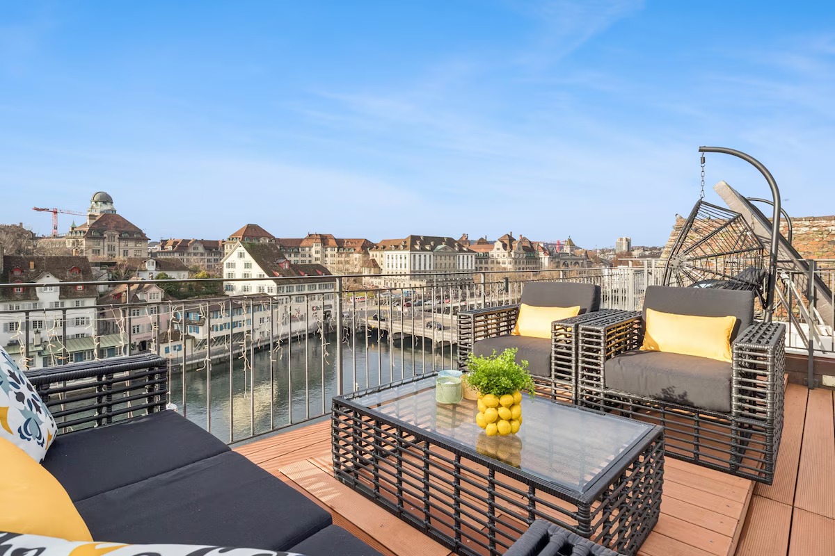 Old Town Diamond Penthouse - Private Rooftop