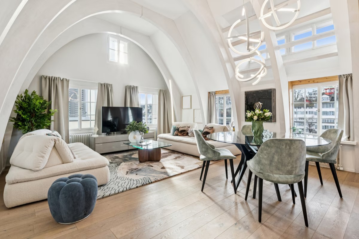 Old Town Diamond Penthouse - Private Rooftop