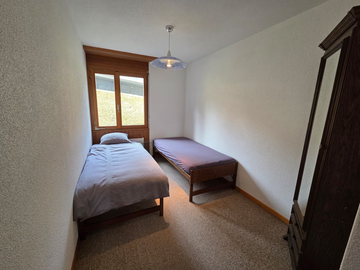 Cozy Mountain View Apartment with Balcony & Lake Panorama in Sarnen