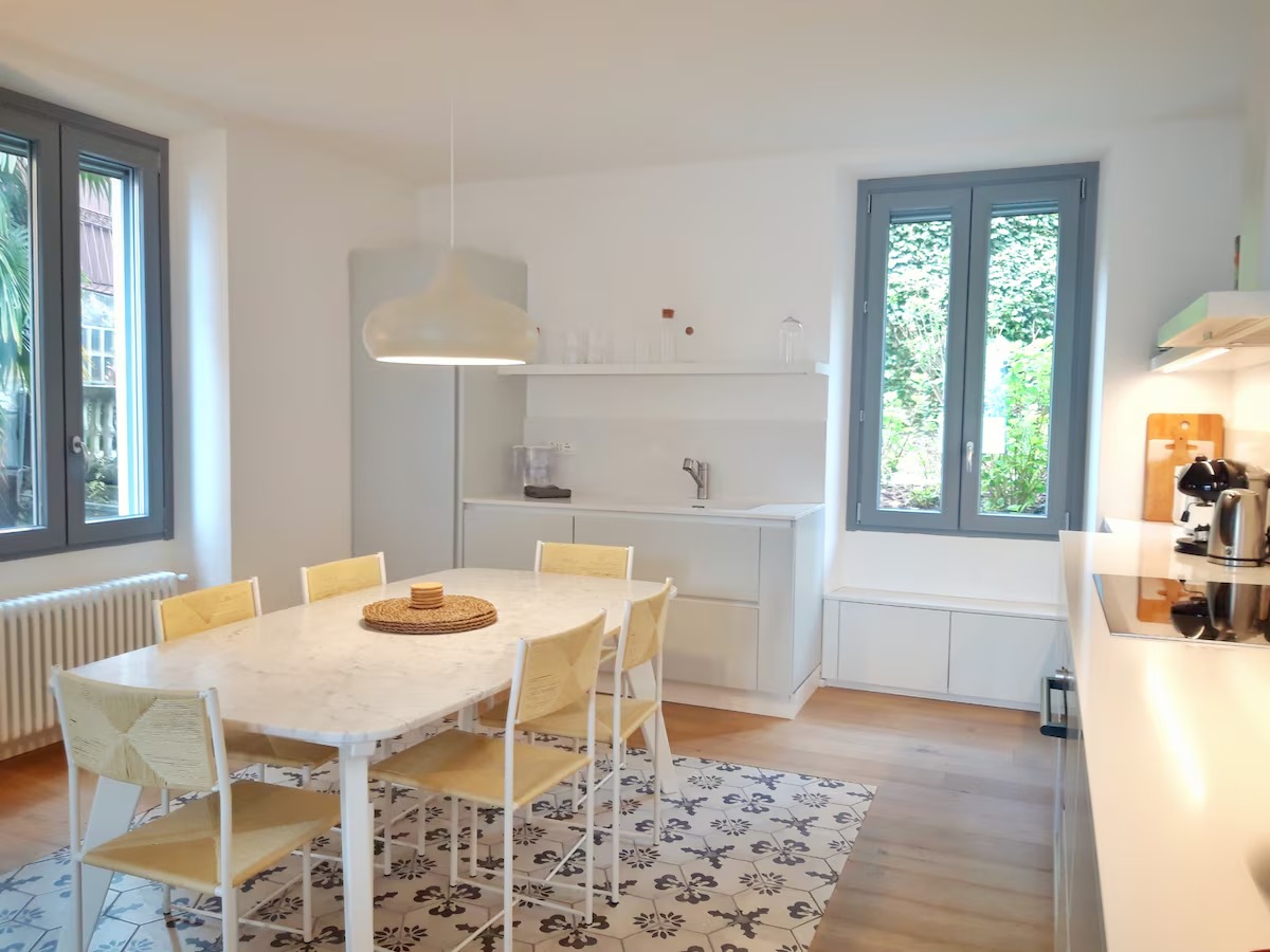 Lakefront Apartment with Private Access on Lake Como