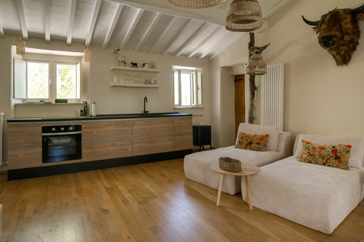 Boutique Countryside Escape with Pool & Private Terrace in Le Marche