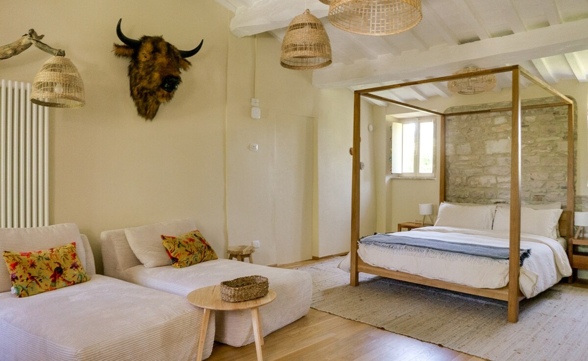 Boutique Countryside Escape with Pool & Private Terrace in Le Marche