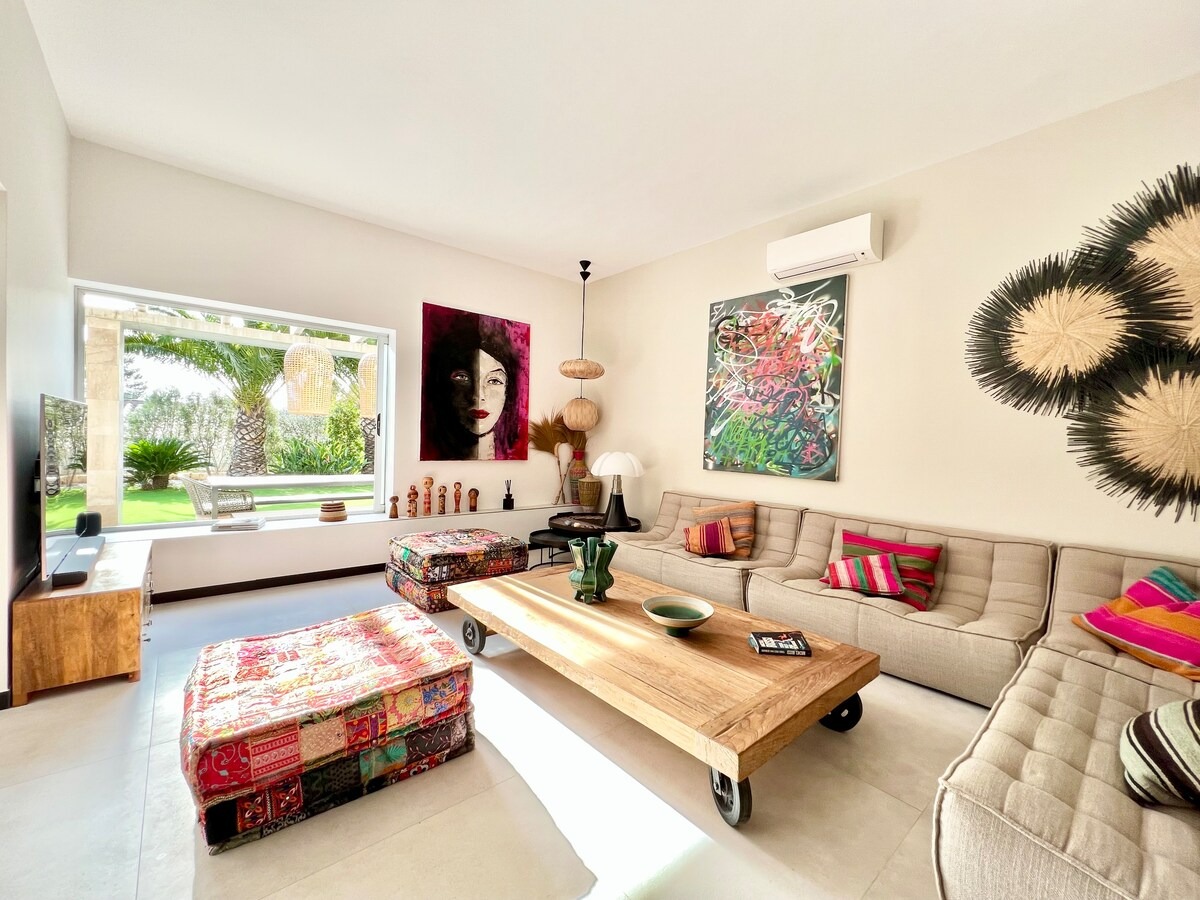 Luxury Menorca Villa with Heated Pool & Tropical Garden