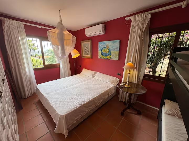 Luxury Sea View Villa with Private Pool & Panoramic Bay Views